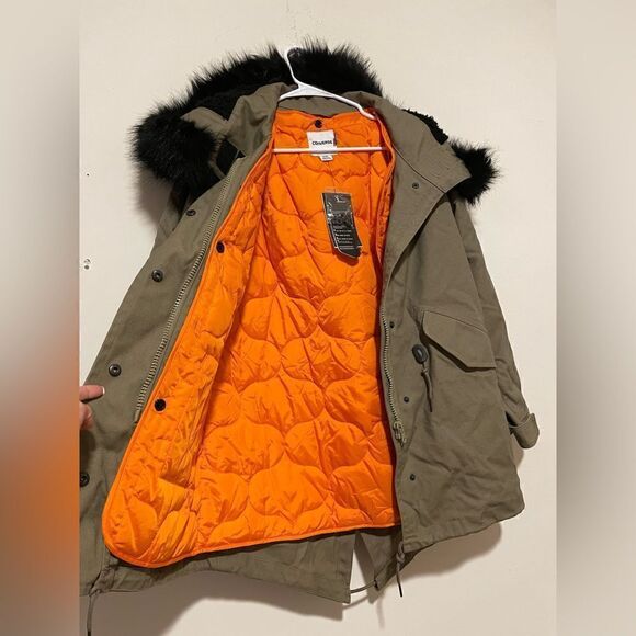 Converse Khaki Shield Storm Parka With Faux Fur Lined Hood - Picture 10 of 16